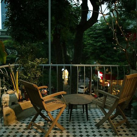 The First Ba Trieu Ha Noi Bed & Breakfast Hanoi Luaran gambar